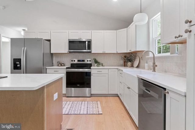 12121 ALBANO RD, Barboursville, VA 22923