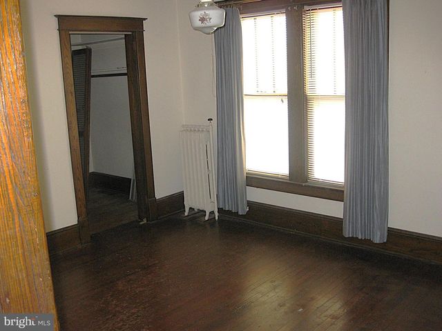 132 N EARL ST, Shippensburg, PA 17257