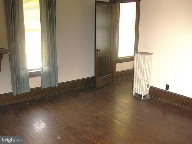 132 N EARL ST, Shippensburg, PA 17257