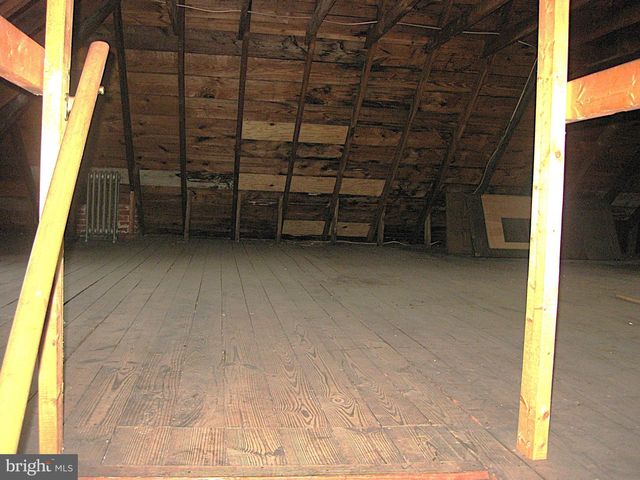 132 N EARL ST, Shippensburg, PA 17257