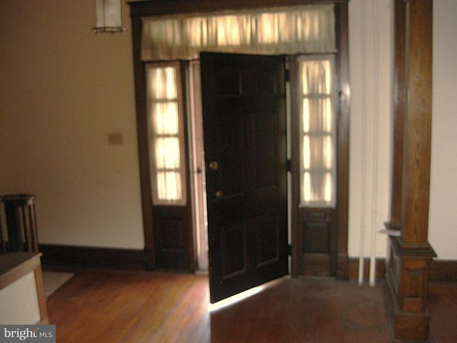 132 N EARL ST, Shippensburg, PA 17257