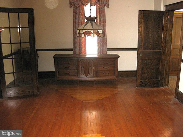 132 N EARL ST, Shippensburg, PA 17257