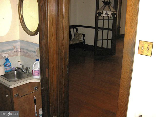 132 N EARL ST, Shippensburg, PA 17257