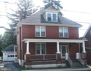 132 N EARL ST, Shippensburg, PA 17257