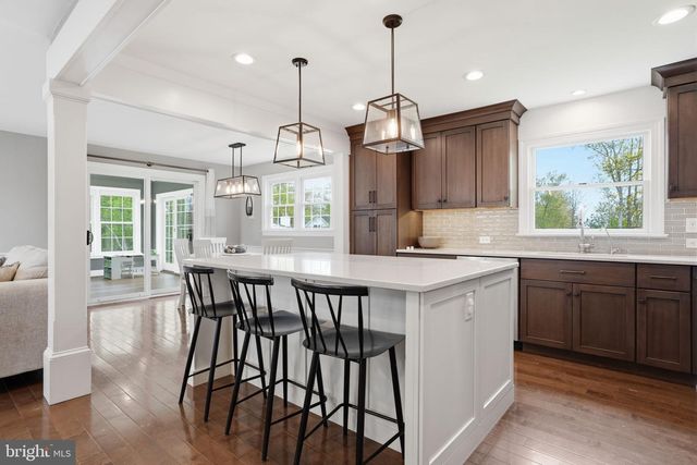 83 WRENWOOD WAY, Newtown, PA 18940