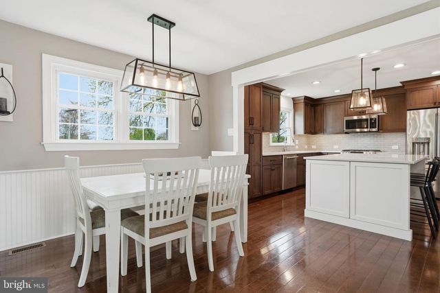 83 WRENWOOD WAY, Newtown, PA 18940