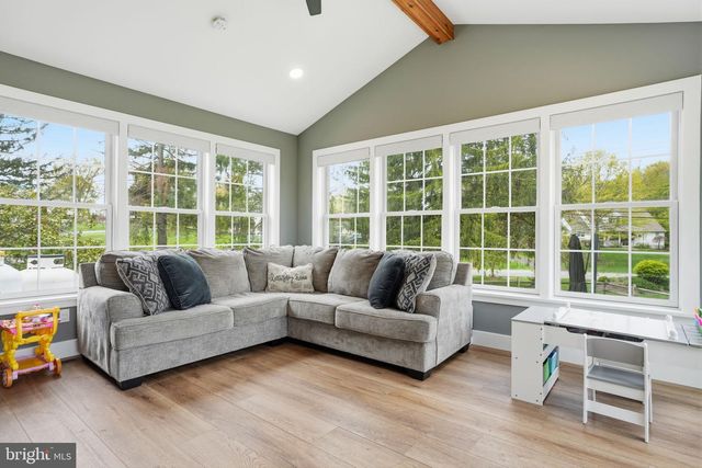 83 WRENWOOD WAY, Newtown, PA 18940