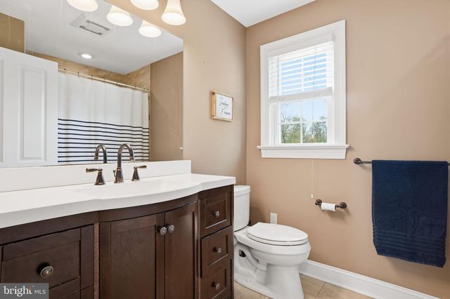 83 WRENWOOD WAY, Newtown, PA 18940