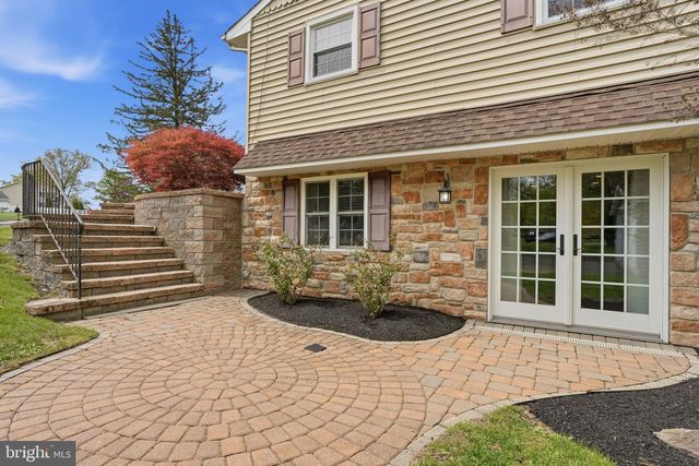 83 WRENWOOD WAY, Newtown, PA 18940