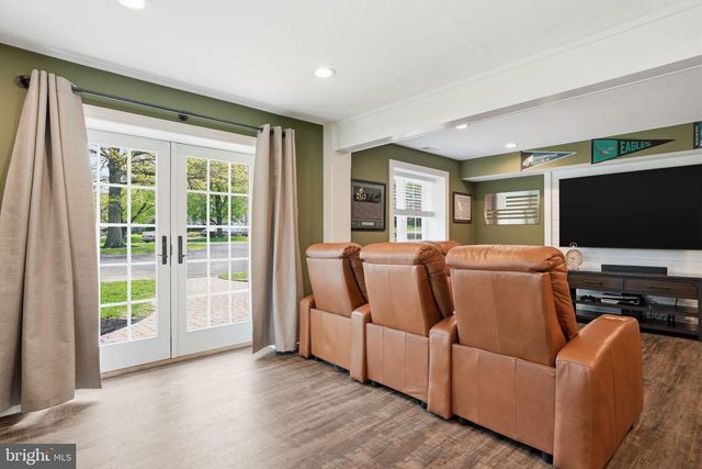 83 WRENWOOD WAY, Newtown, PA 18940