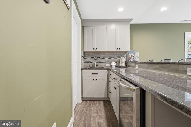 83 WRENWOOD WAY, Newtown, PA 18940