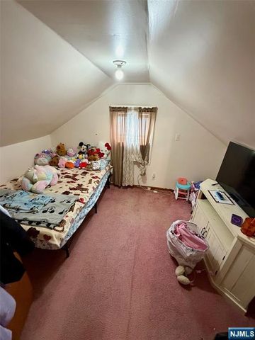 24 Hollywood Avenue, Hillside, NJ 07205