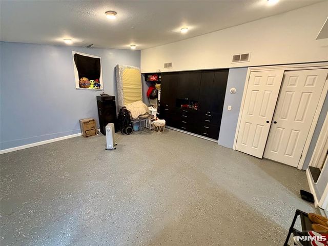 24 Hollywood Avenue, Hillside, NJ 07205