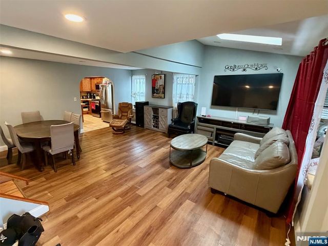 24 Hollywood Avenue, Hillside, NJ 07205