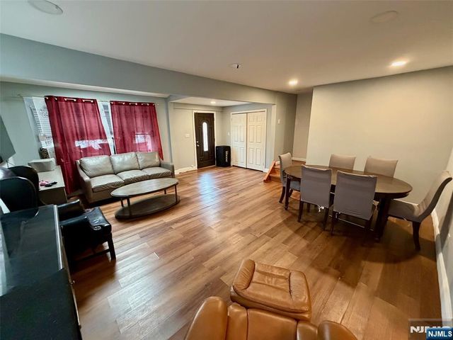 24 Hollywood Avenue, Hillside, NJ 07205