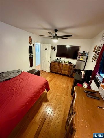 24 Hollywood Avenue, Hillside, NJ 07205