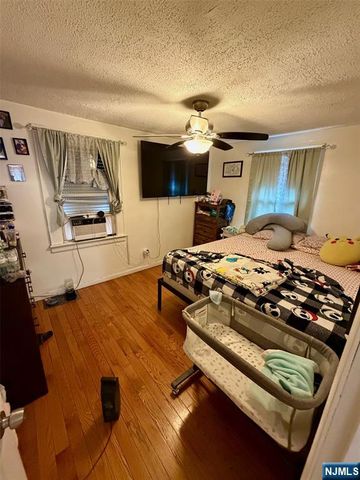 24 Hollywood Avenue, Hillside, NJ 07205