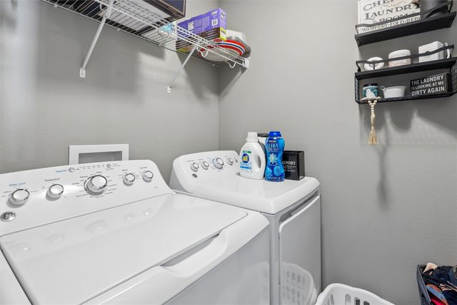 1480 Indigo Drive SE, Altoona, IA 50009