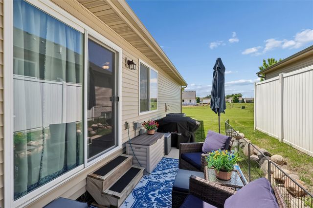 1480 Indigo Drive SE, Altoona, IA 50009