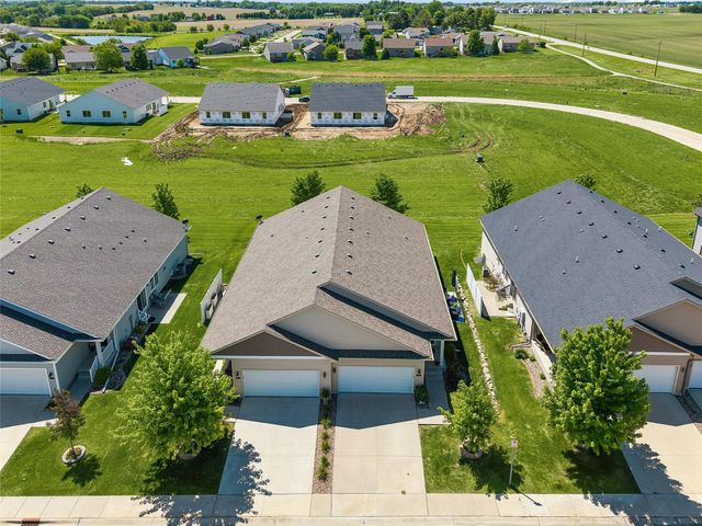 1480 Indigo Drive SE, Altoona, IA 50009