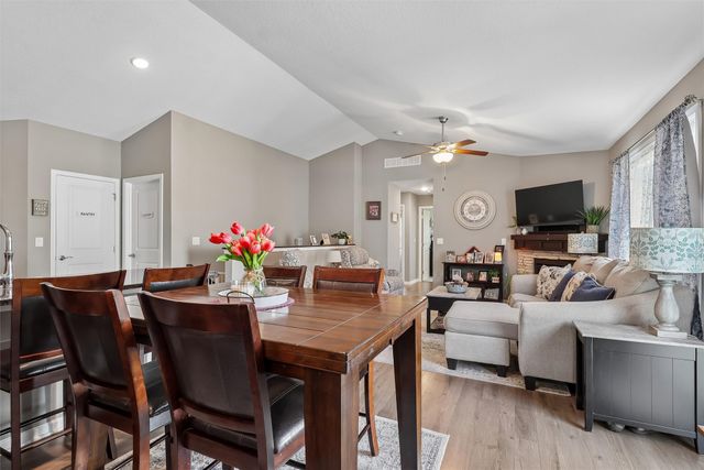 1480 Indigo Drive SE, Altoona, IA 50009