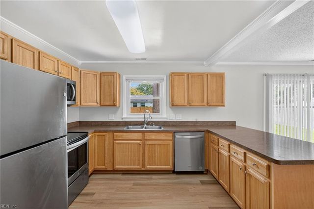 525 Hannibal St ST, Virginia Beach, VA 23452