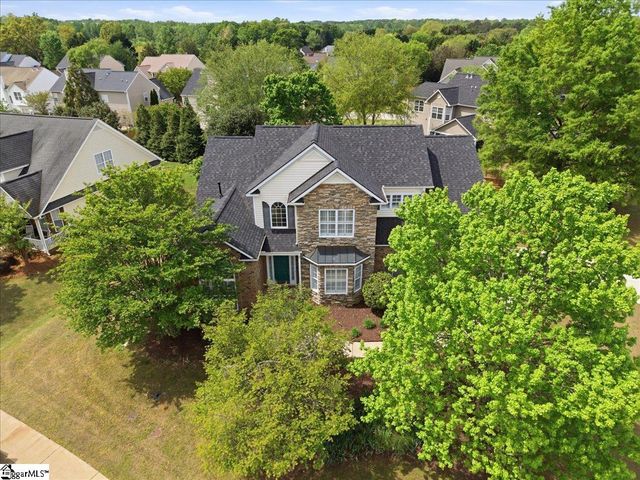 1 Braeburn Drive, Simpsonville, SC 29681