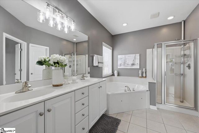 1 Braeburn Drive, Simpsonville, SC 29681