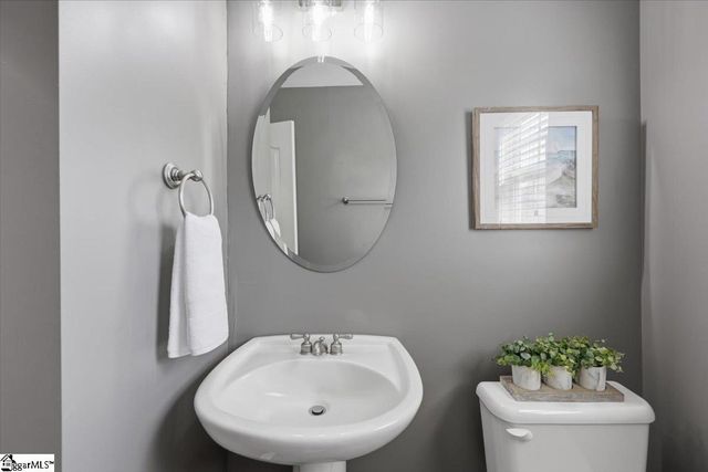 1 Braeburn Drive, Simpsonville, SC 29681