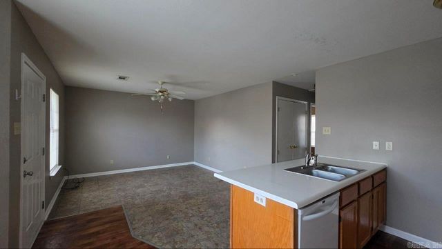 1117-1119 Ruth Ann Drive, Jacksonville, AR 72076