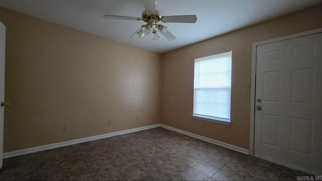 1117-1119 Ruth Ann Drive, Jacksonville, AR 72076