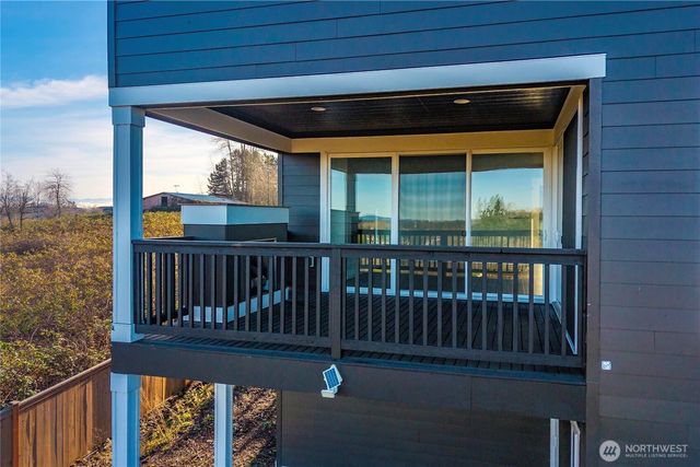 12728 SE 287th Place, Auburn, WA 98092