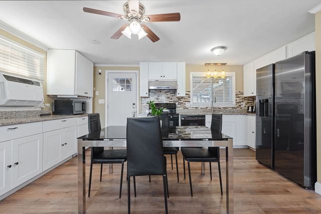 2 Brandywine, Hooksett, NH 03106