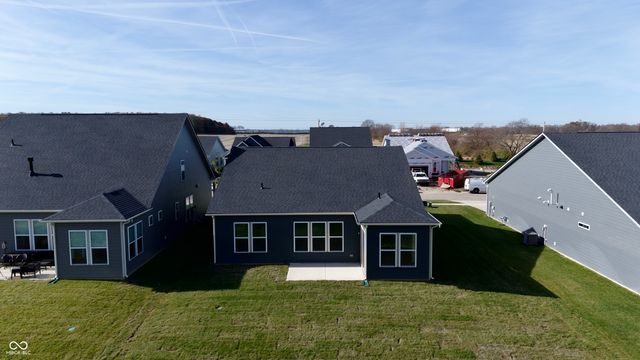 811 Daisy Street, Greenwood, IN 46143