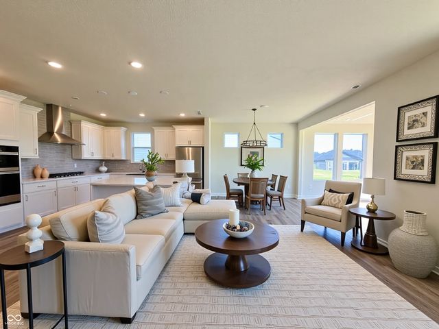 811 Daisy Street, Greenwood, IN 46143