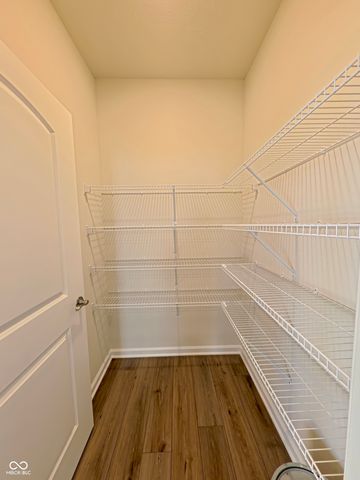 811 Daisy Street, Greenwood, IN 46143