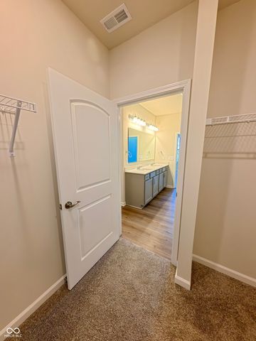 811 Daisy Street, Greenwood, IN 46143