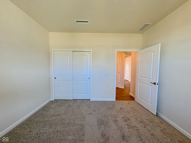 811 Daisy Street, Greenwood, IN 46143