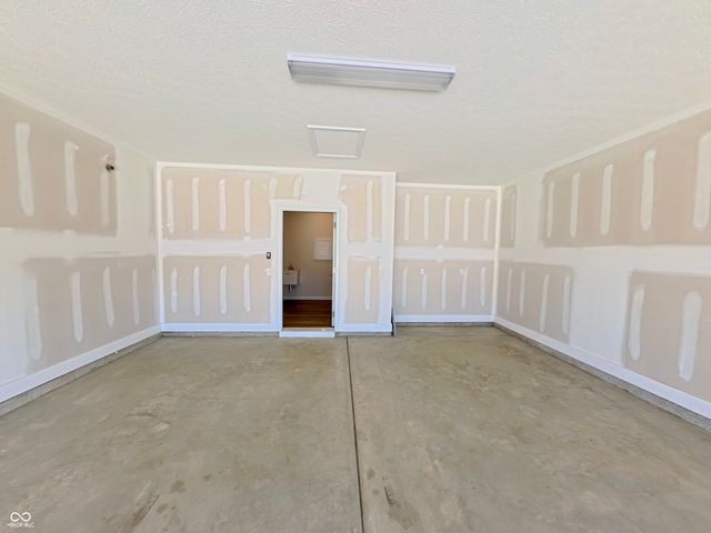 811 Daisy Street, Greenwood, IN 46143