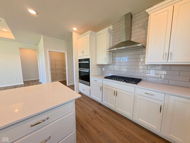 811 Daisy Street, Greenwood, IN 46143