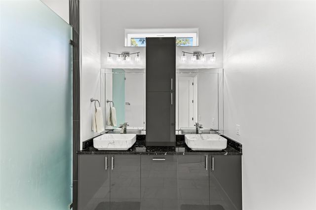 14002 Woodthorpe Lane, Houston, TX 77079