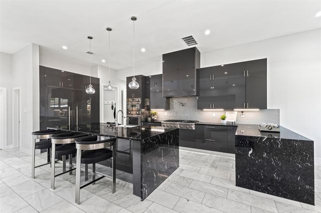 14002 Woodthorpe Lane, Houston, TX 77079