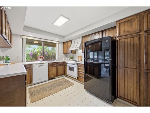 1021 Se 132ND Ave, Vancouver, WA 98683