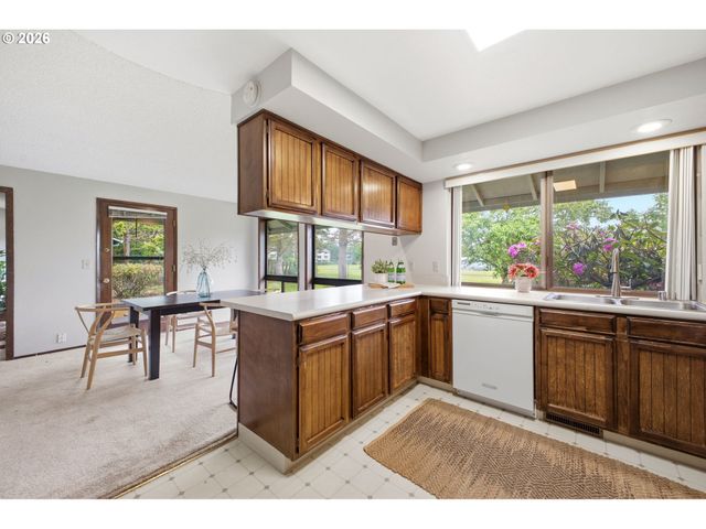 1021 Se 132ND Ave, Vancouver, WA 98683