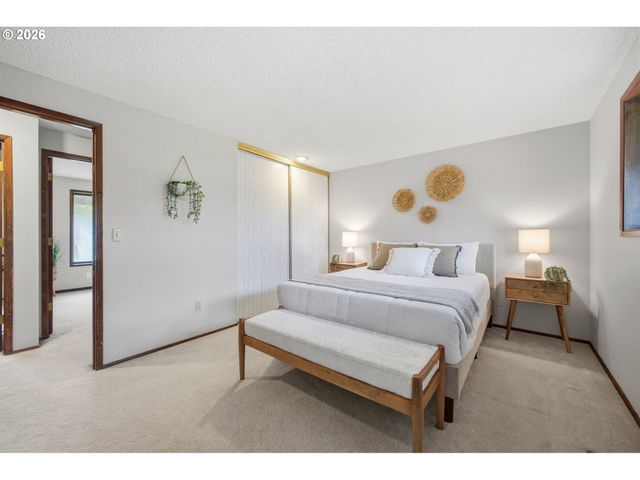 1021 Se 132ND Ave, Vancouver, WA 98683