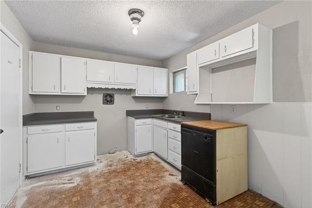 1508 Seldon ST, Virginia Beach, VA 23454