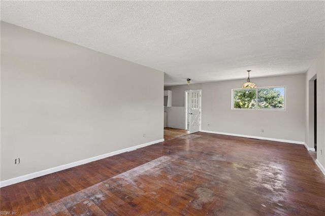1508 Seldon ST, Virginia Beach, VA 23454