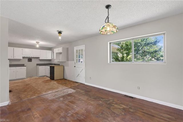 1508 Seldon ST, Virginia Beach, VA 23454