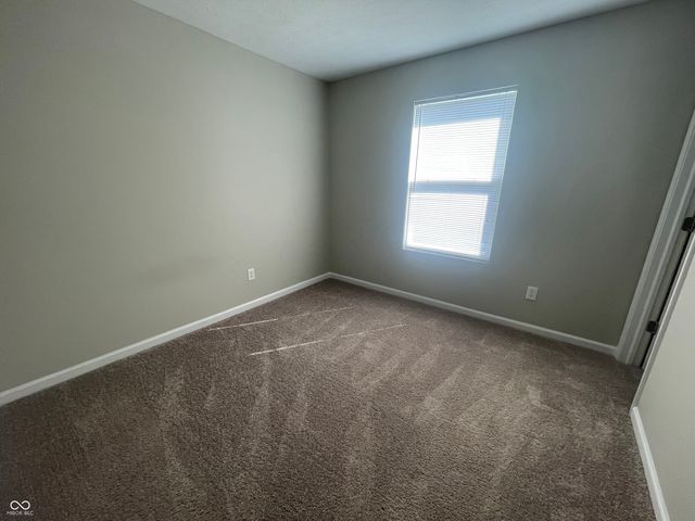 2005 Falcon Court, Franklin, IN 46131