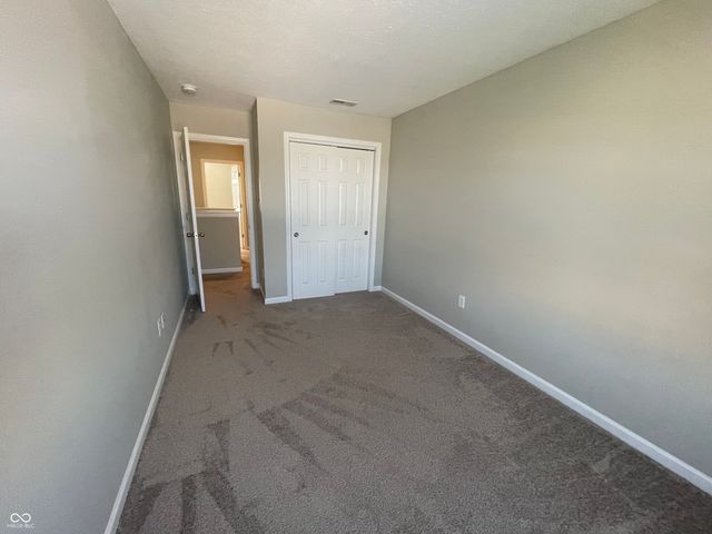2005 Falcon Court, Franklin, IN 46131